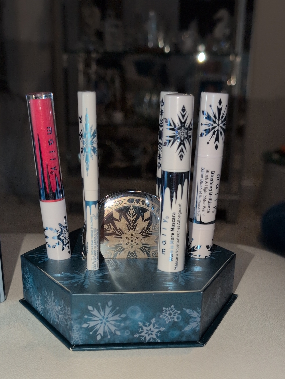 Queen Elsa Disney X Mally Beauty Frozen Collab - Limited Edition - NIB